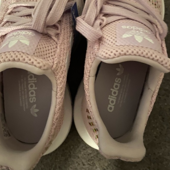 COPY - Adidas Swift Runners, Pink, Size 5 NWT - Picture 3 of 4
